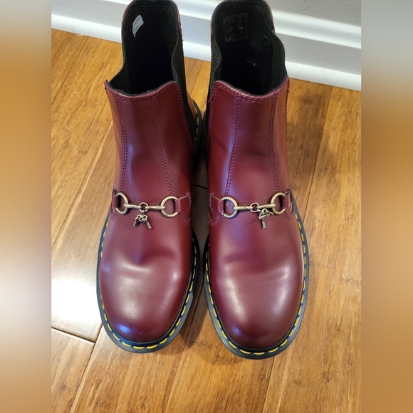 Dr. Martens x Needles Snaffle Chelsea Cherry Red Smooth Boots Size 11 Men's - Picture 2 of 11